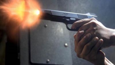 Κρήτη: Άσκοποι πυροβολισμοί κατά τη φωταγώγηση του Χριστουγεννιάτικου Δέντρου
