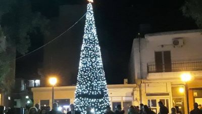 Εκδηλώσεις Φωταγώγησης Χριστουγεννιάτικων Δέντρων στον Δήμο Φαιστού