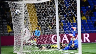 Champions League: Μεγάλο «διπλό» με 1-0 στην Αστάνα ο Ολυμπιακός που διατηρεί τις ελπίδες του για πρόκριση στα νοκ άουτ