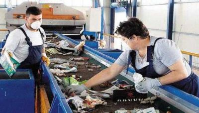 Οι μεγάλοι κατασκευαστικοί όμιλοι επενδύουν στα σκουπίδια – Τα έργα
