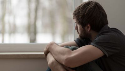 Κατάθλιψη: Μεγαλύτερος ο κίνδυνος εμφάνισης χρόνιων σωματικών παθήσεων