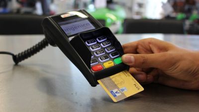 ΥΠΟΙΚ: Αύξηση 10,7% των ηλεκτρονικών συναλλαγών το 2024