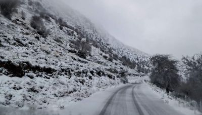 Κακοκαιρία Coral: Τσουχτερό κρύο και χιονόνερο σφυροκοπούν την χώρα - Πώς επηρεάζεται η Κρήτη