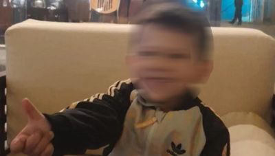 Ο Άγγελος που συγκίνησε όλη την Ελλάδα - Χιλιάδες άνθρωποι θέλουν να υιοθετήσουν το αγόρι που δίνει μάχη για να κρατηθεί στη ζωή