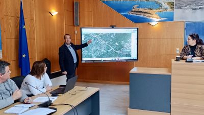 Στο τραπέζι συζήτησης όλα τα φλέγονται θέματα για τη νέα τουριστική  σεζόν από τον Δήμο Χερσονήσου