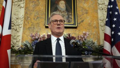 Στην Ουάσινγκτον ο Στάρμερ: Τι θα συζητήσει με τον Τραμπ – Στο επίκεντρο Ουκρανία και δασμοί