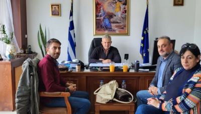 Συνάντηση αντιπροσωπείας του Κινήματος Δημοκρατίας με το Δήμαρχο Φαιστού