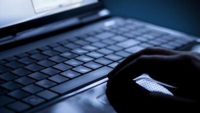 Europol: Χειροπέδες σε 25 άτομα για διακίνηση παιδικής πορνογραφίας που ήταν προϊόν ΑΙ