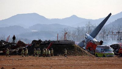 Αεροπορική τραγωδία στη Νότια Κορέα: Αποκαλύψεις για τα «μαύρα κουτιά» του αεροσκάφους