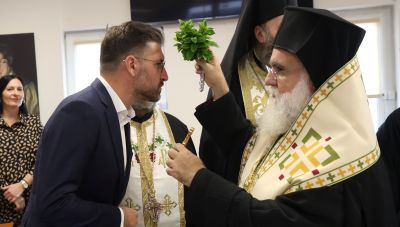 Κοπή πρωτοχρονιάτικης πίτας στο Δήμο Μαλεβιζίου - Μεν. Μποκέας: «Το 2025 να στηρίξουμε ακόμα περισσότερο όσους το έχουν ανάγκη»