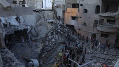 Το Ισραήλ σφυροκοπά ξανά τη Γάζα, «δεν υπάρχει εκεχειρία»