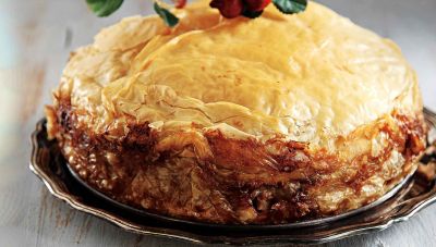 Η Αντιδημαρχία Εθελοντισμού του Δήμου Ηρακλείου κόβει την πρωτοχρονιάτικη πίτα της