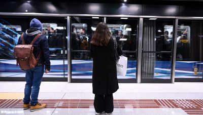 Μετρό Θεσσαλονίκης: Χάος για ένα εισιτήριο – Εκτός λειτουργίας τα μηχανήματα