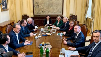 Συνάντηση του Σωκράτη Φάμελλου με τον Διοικητή της Τράπεζας της Ελλάδας, Γιάννη Στουρνάρα