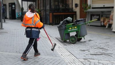 Επίθεση σε εργαζόμενους της Υπηρεσίας Καθαριότητας  του Δήμου Ηρακλείου (Φωτο)