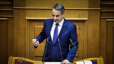 Ο Μητσοτάκης απαντά στη Βουλή στον Ανδρουλάκη για τα αγροτικά ζητήματα
