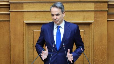 Μπρα-ντε-φερ Μητσοτάκη-Ανδρουλάκη στη Βουλή για τους αγρότες