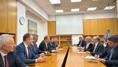 Συνάντηση του προέδρου του ΣΥΡΙΖΑ-ΠΣ, Σωκράτη Φάμελλου με την Ελληνική Ένωση Τραπεζών