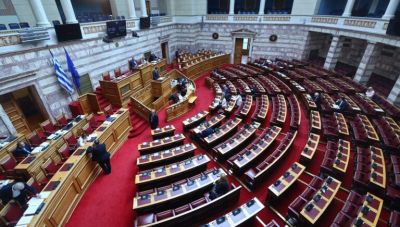 Βουλή: Κατατέθηκε το νομοσχέδιο για την ενίσχυση του ερασιτεχνικού και του επαγγελματικού αθλητισμού