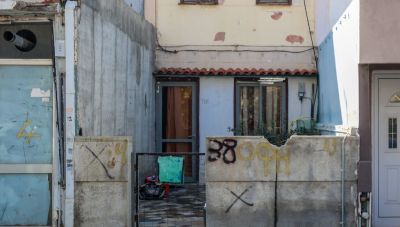 Συστηματικά τα βασανιστήρια στον 3χρονο: Μη αναστρέψιμες βλάβες φοβούνται οι γιατροί – Το παιδάκι βρίσκεται μόνο του στο νοσοκομείο