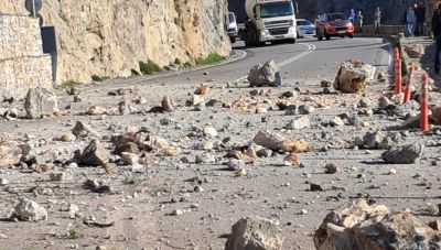 Φαράγγι του Κουρταλιώτη: Έπεσαν βράχοι – Συναγερμός στις αρχές