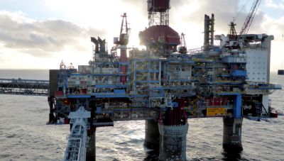 Μπάιντεν: «Κίνηση ματ» απέναντι στον Τραμπ για τις νέες γεωτρήσεις εξόρυξης πετρελαίου και αερίου