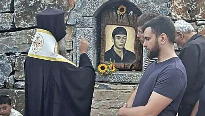 Κρήτη: Εγκαινιάστηκε ο Ι.Ν. του Αγίου Ιερομάρτυρος Ευαγγέλου στη μνήμη του Βαγγέλη Γιακουμάκη στο Σελί