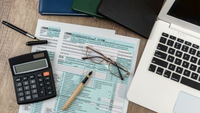 Φορολογικές δηλώσεις: Εκπνέει η προθεσμία-Τι ισχύει με τα πρόστιμα