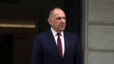 Γεραπετρίτης στη Λιβύη: Επίσκεψη σε εχθρικό κλίμα