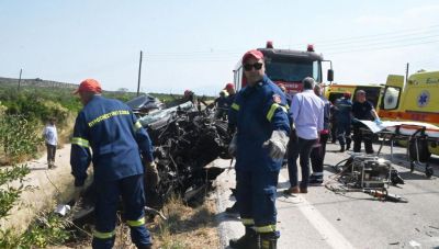 Αργολίδα: Θανατηφόρο τροχαίο με τρεις νεκρούς - Νταλίκα συγκρούστηκε με τζιπ