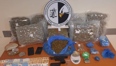 Ηράκλειο: Αποκαλυπτικό βίντεο της ΕΛΑΣ με τα 8,5 κιλά κάνναβης σε «αθώες» συσκευασίες παιχνιδιών - Ενώπιον της δικαιοσύνης οι 3