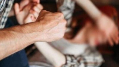 Κρήτη: Νέο κρούσμα ενδοοικογενειακής βίας – Ήρθαν για διακοπές, κατέληξαν στο αστυνομικό τμήμα