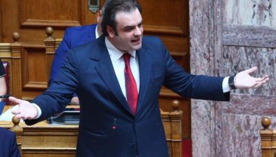 Απάντηση Κ. Πιερρακάκη σε Σ. Φάμελλο για χρεώσεις τραπεζών στα ΑΤΜ