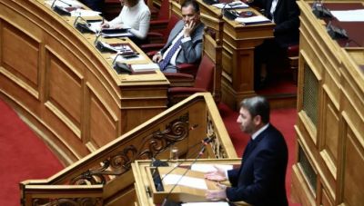 ΟΠΕΚΕΠΕ: Κόντρα Ανδρουλάκη-Γεωργιάδη με προσωπικές κατηγορίες για «προστάτες» και «ποντίκια»