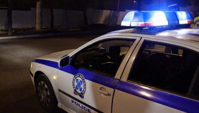 Αγρια συμπλοκή στην πλατεία Υμηττού – Τρεις τραυματίες