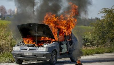 Ηράκλειο: Φωτιά σε αυτοκίνητο στο Γιόφυρο – Άμεση επέμβαση της Πυροσβεστικής