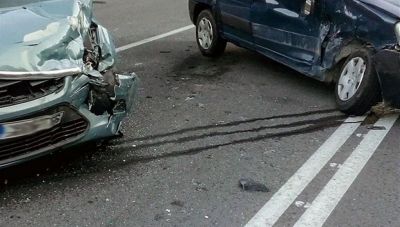 Θεσσαλονίκη: Καραμπόλα 8 οχημάτων με 5 τραυματίες στον Περιφερειακό