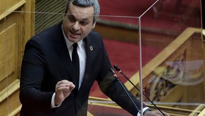 Μαμουλάκης: «Άλλο ένα δώρο της ΝΔ στους τραπεζικούς εκλεκτούς της, μέσω ΟΠΕΚΕΠΕ»