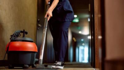 Νέα αύξηση των δηλωθεισών υπερωριών τον Μάιο σε βασικούς κλάδους