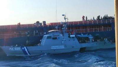 Στη Μαλακάσα οι 520 αλλοδαποί που διασώθηκαν στη Γαύδο -  Νέα μέτρα από την κυβέρνηση με επίκεντρο την Κρήτη