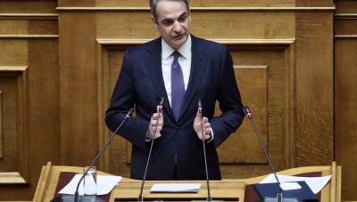 Εκτάκτως στη Βουλή ο πρωθυπουργός – Ανακοινώσεις για μεταναστευτικό και ροές από τη Λιβύη που «πνίγουν» την Κρήτη