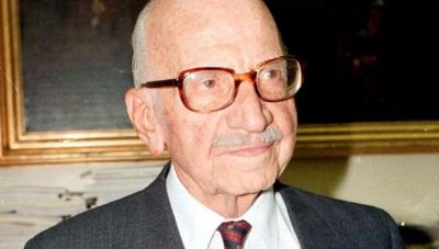 Ξενοφών Ζολώτας: Πρωθυπουργός επί οικουμενικής κυβέρνησης την περίοδο 1989 - 1990 και Διοικητής της Τράπεζας της Ελλάδος επί 19 χρόνια