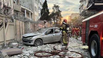 Ισραηλινό χτύπημα στο Ιράν: 78 νεκροί και 329 τραυματίες - Απειλές Τραμπ στην Τεχεράνη, το Ισραήλ κλείνει τις πρεσβείες του σε όλο τον κόσμο