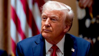 ΗΠΑ: Η συγχώνευση των US Steel και Nippon Steel προχωρά με την ευλογία του Τραμπ