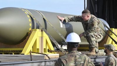 «Αντίστροφη μέτρηση» για την απόφαση Τραμπ κατά του Ιράν – Τα βλέμματα στο κέντρο διαχείρισης κρίσεων της Ουάσιγκτον