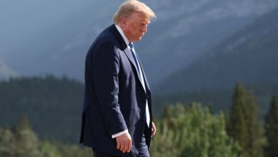 Bloomberg: Χτύπημα στο Ιράν εντός ημερών ετοιμάζουν οι ΗΠΑ