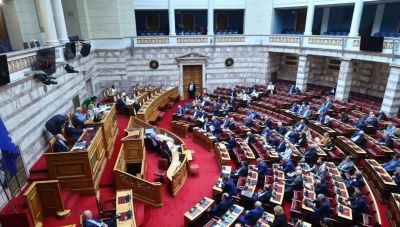 ΟΠΕΚΕΠΕ: Ποιοι ήταν οι διάλογοι που «έκαψαν» τους Υφυπουργούς – Ο «αδερφός που κερνάει» και το «δικό μας παιδί»