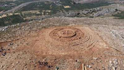 Κρήτη: Πεδίο αντιπαράθεσης με πολλές αντιδράσεις το ραντάρ του νέου αεροδρομίου δίπλα στο σπάνιο μινωικό εύρημα