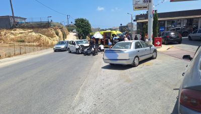 Σοβαρό τροχαίο στο Γάζι – Τραυματισμός δικυκλιστή μετά από σύγκρουση με αυτοκίνητο