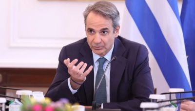 Στις 10 το πρωί  η ορκωμοσία των νέων μελών της κυβέρνησης ενώ βγαίνουν νέα ονόματα στη φόρα – Στις 12 μμ το Υπουργικό Συμβούλιο